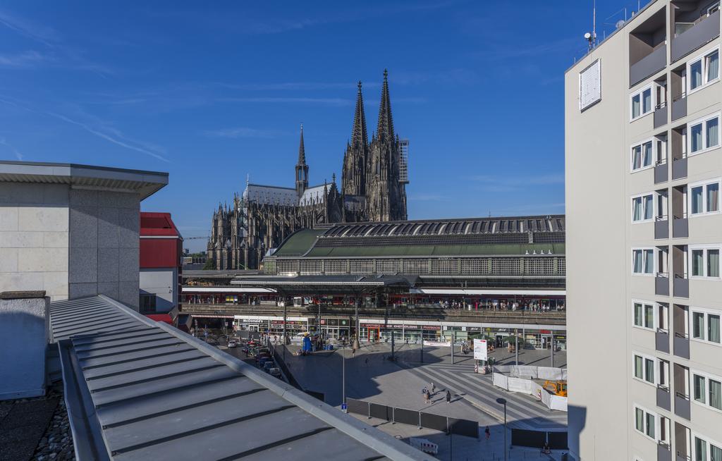 Hotel Breslauer Hof Am Dom Köln Exterior foto